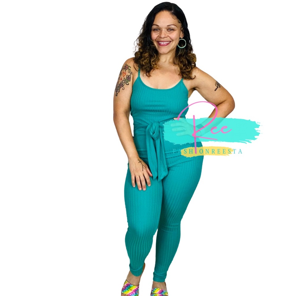 Ribbed Cutout Romper: Small-XL